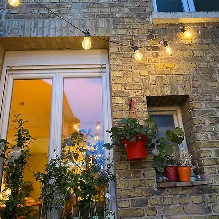 La Demeure Vintage Familiale Avec Jardin Vakantiehuis Coudekerque-Branche